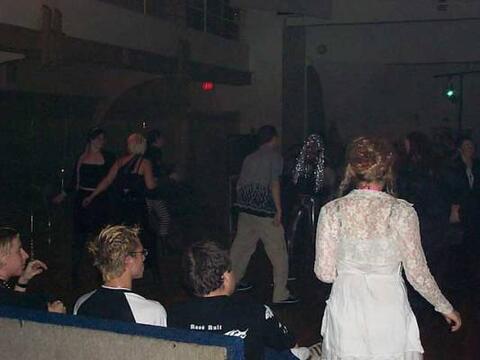 Gateway, September 24th, 2001